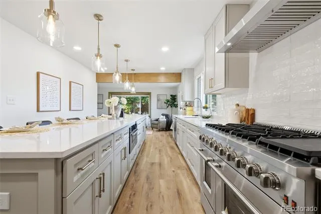 7528 Queen Circle Arvada, CO 80005