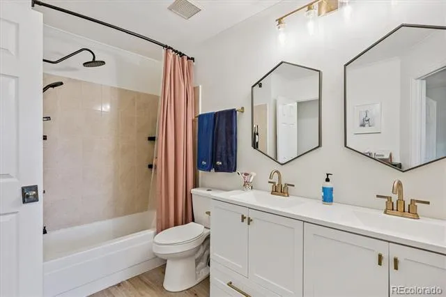 1699 S Trenton Street #17 Denver, CO 80231