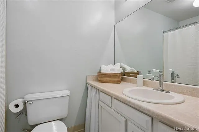 6840 E Mississippi Avenue #E Denver, CO 80224