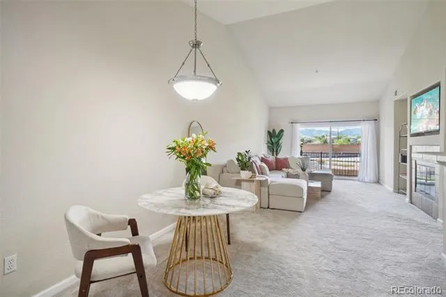 6283 Kilmer Loop #202 Golden, CO 80403