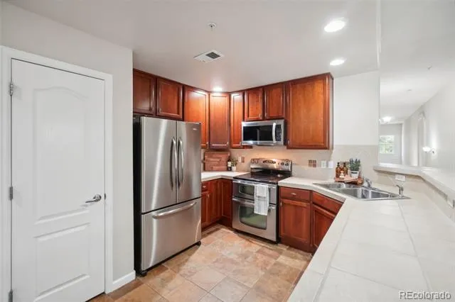6283 Kilmer Loop #202 Golden, CO 80403
