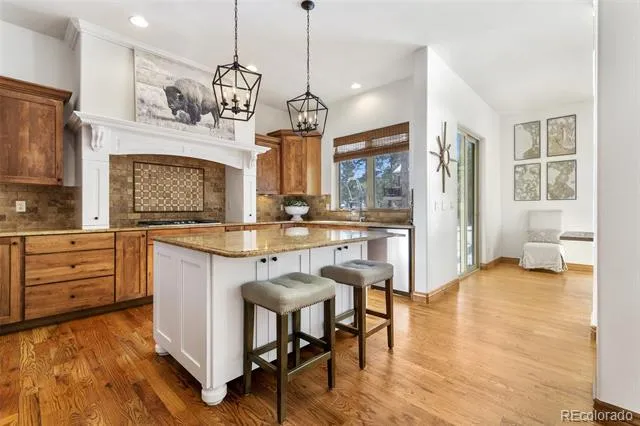 590 Cumberland Road Larkspur, CO 80118