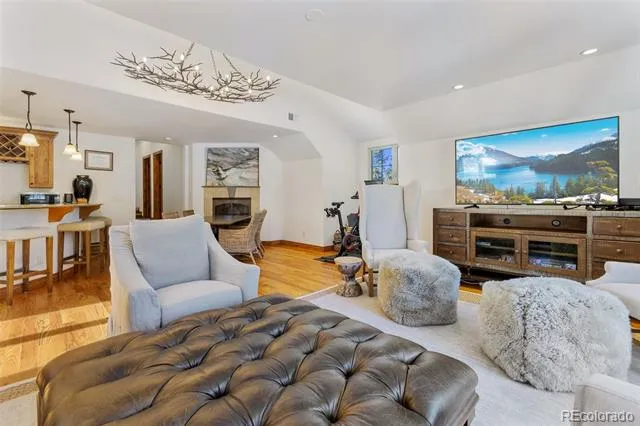 590 Cumberland Road Larkspur, CO 80118
