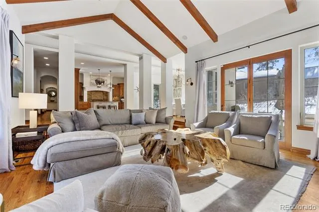 590 Cumberland Road Larkspur, CO 80118