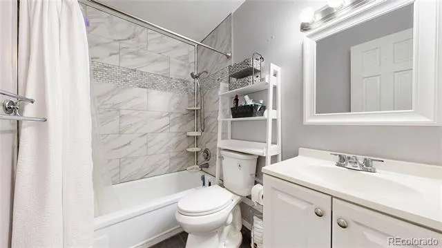 6327 S Johnson Street Littleton, CO 80123
