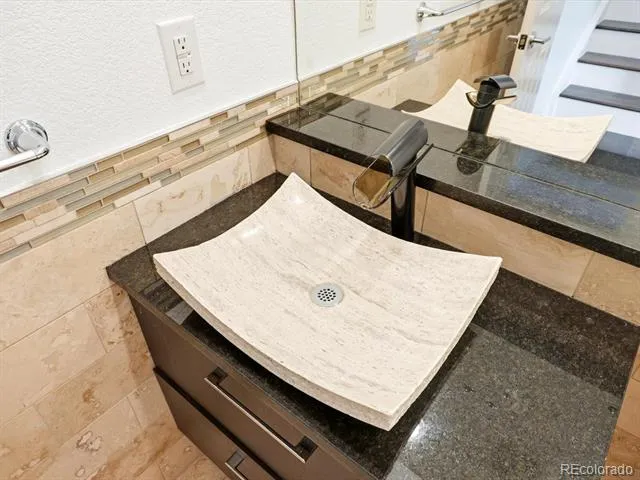 14044 E Temple Drive Aurora, CO 80015