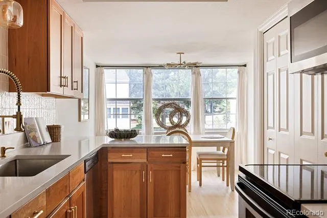 8595 E Union Avenue Denver, CO 80237