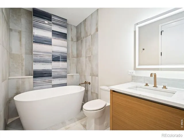 205 E 6th Street #400 Loveland, CO 80537