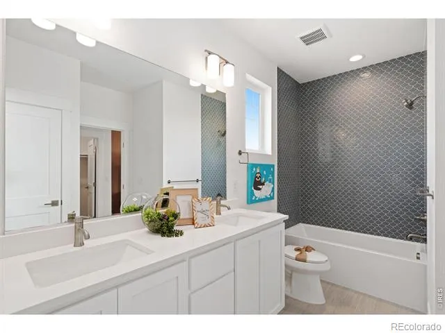 3691 Buchanan Court Aurora, CO 80019