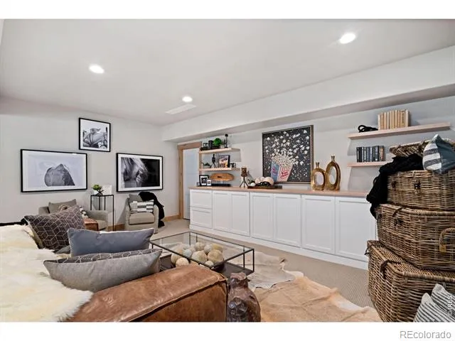 3661 Buchanan Court Aurora, CO 80019