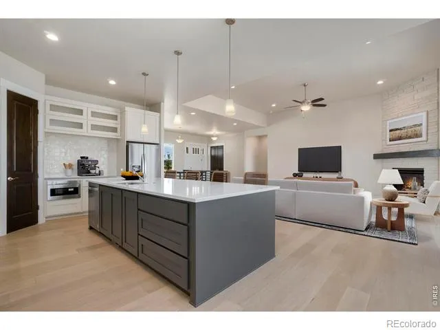24113 E 36th Place Aurora, CO 80019