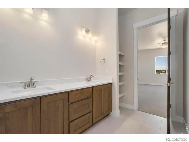 24113 E 36th Place Aurora, CO 80019