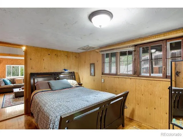 2248 Riverside Drive Lyons, CO 80540