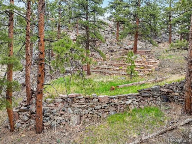 1289 Kiowa Road Lyons, CO 80540