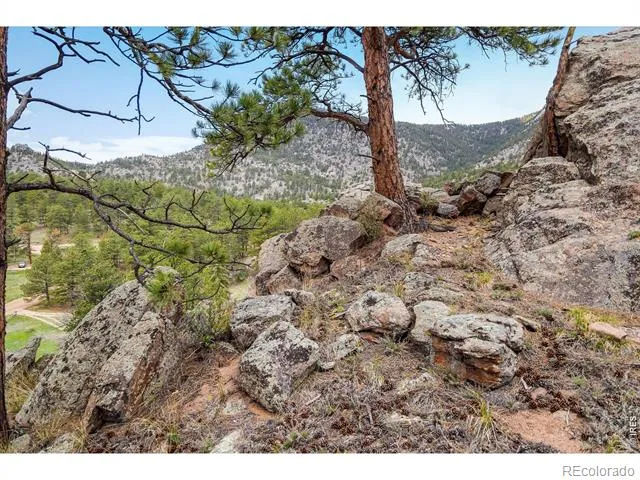 1289 Kiowa Road Lyons, CO 80540