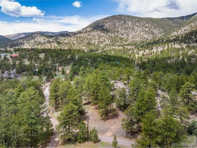 1289 Kiowa Road Lyons, CO 80540