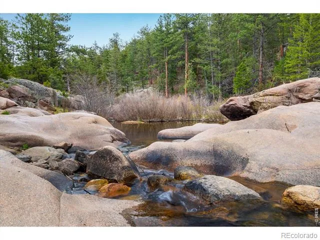1289 Kiowa Road Lyons, CO 80540