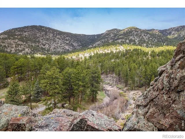 1289 Kiowa Road Lyons, CO 80540