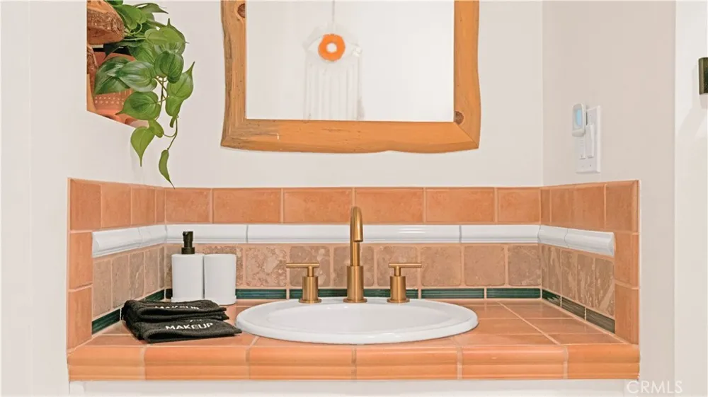 56898 Plaza Del Amigo Yucca Valley, CA 92284