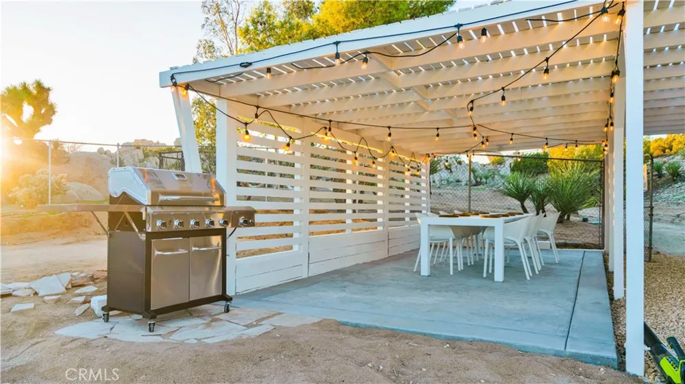 56898 Plaza Del Amigo Yucca Valley, CA 92284