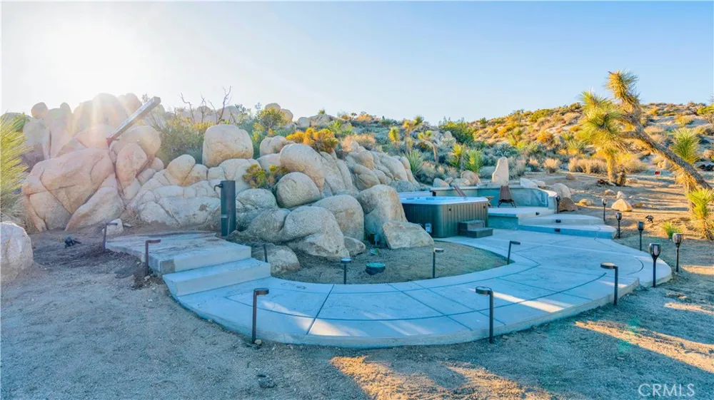 56898 Plaza Del Amigo Yucca Valley, CA 92284