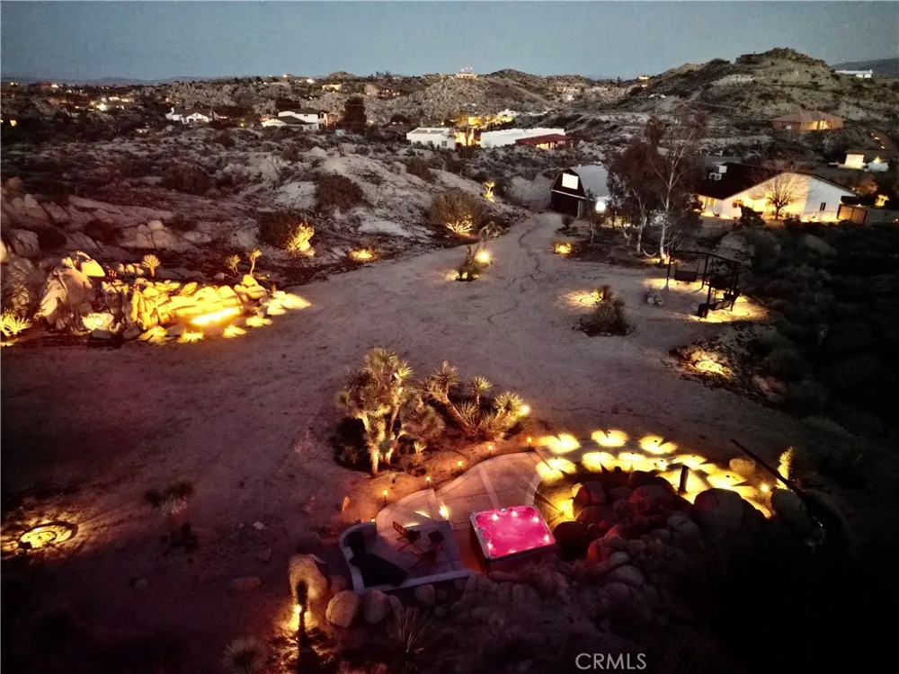 56898 Plaza Del Amigo Yucca Valley, CA 92284