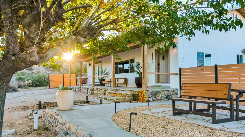 56898 Plaza Del Amigo Yucca Valley, CA 92284