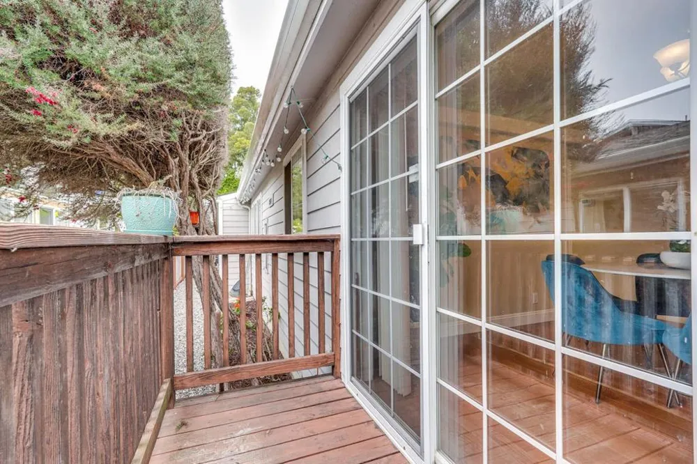 424 Lee Avenue Half Moon Bay, CA 94019