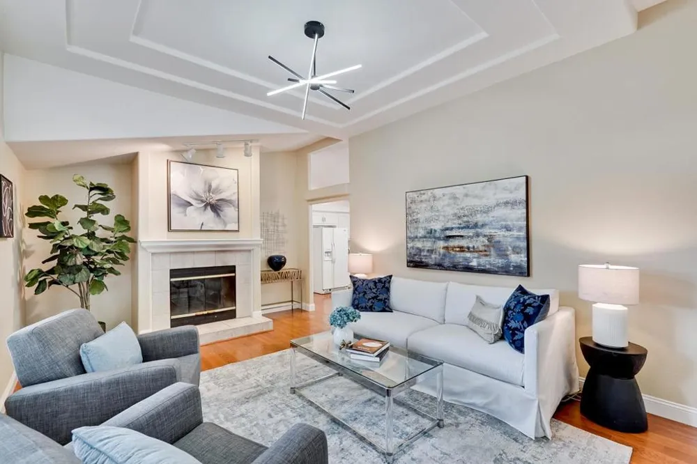 424 Lee Avenue Half Moon Bay, CA 94019