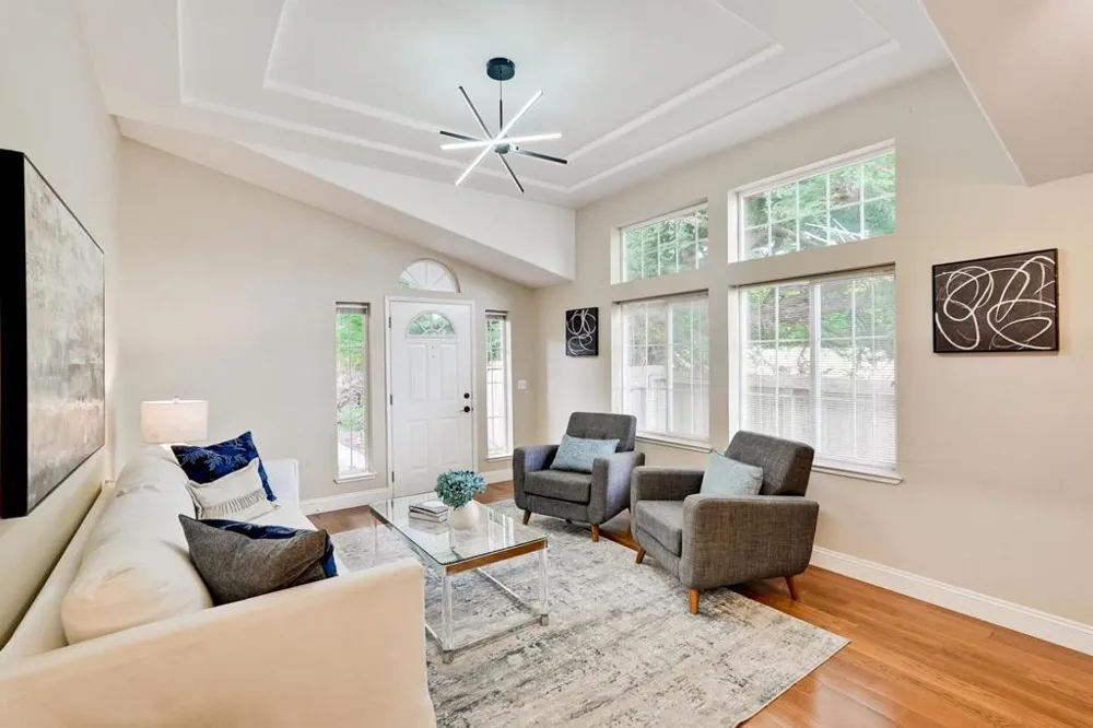 424 Lee Avenue Half Moon Bay, CA 94019