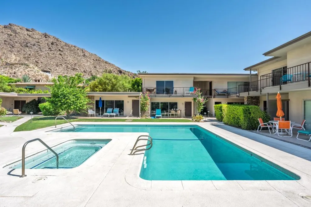 500 W Arenas Road #4 Palm Springs, CA 92262