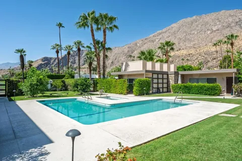 500 W Arenas Road #4