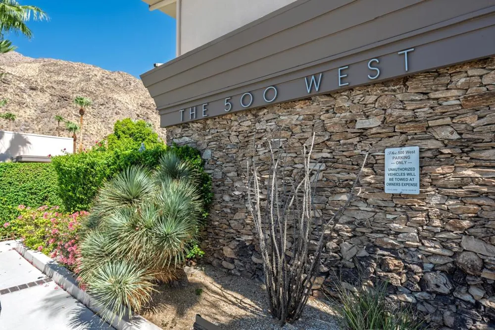 500 W Arenas Road #4 Palm Springs, CA 92262