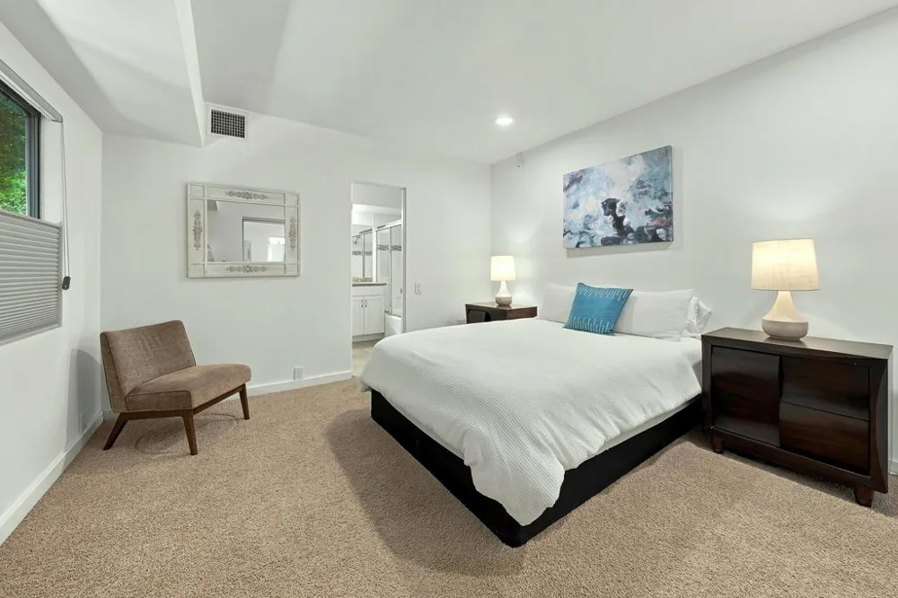 500 W Arenas Road #4 Palm Springs, CA 92262