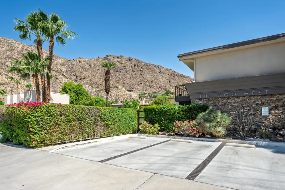 500 W Arenas Road #4 Palm Springs, CA 92262