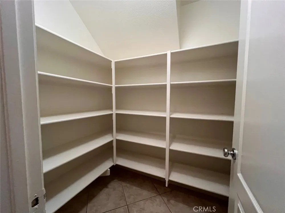 12 Granada Irvine, CA 92602