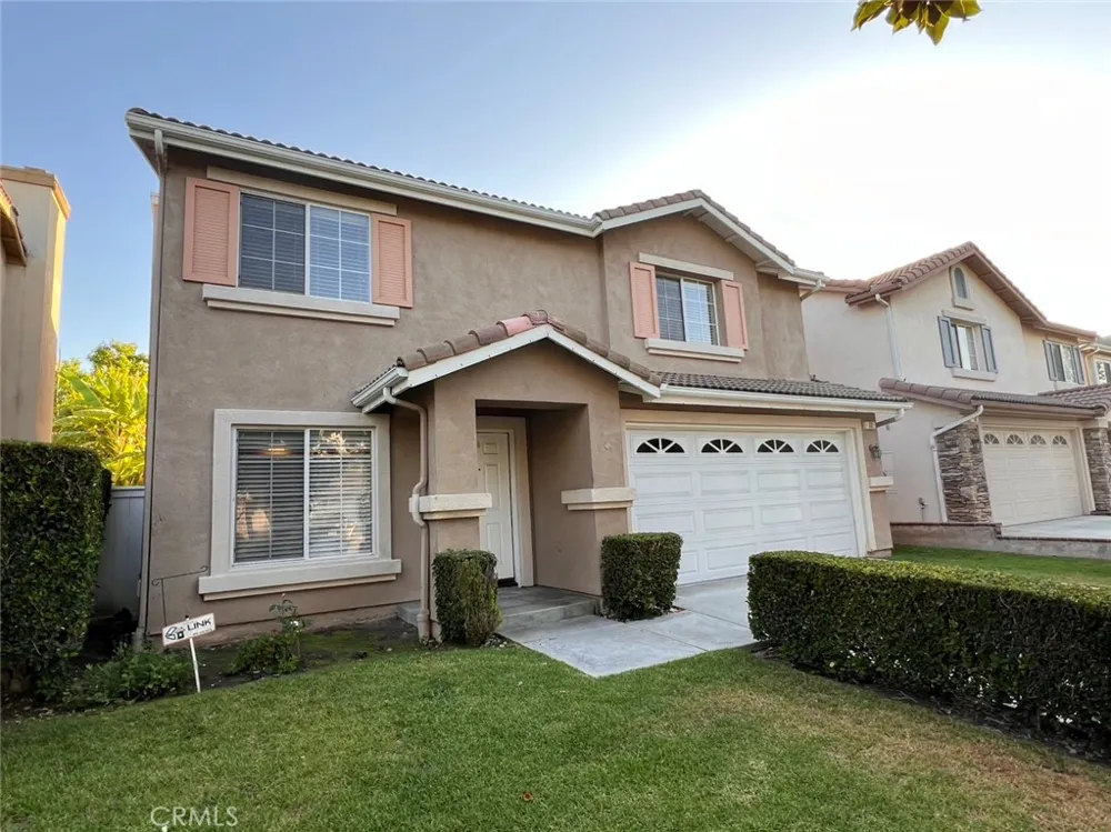 12 Granada Irvine, CA 92602