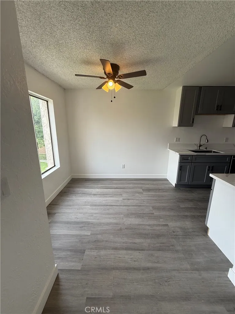 700 W La Veta #E4 Orange, CA 92868