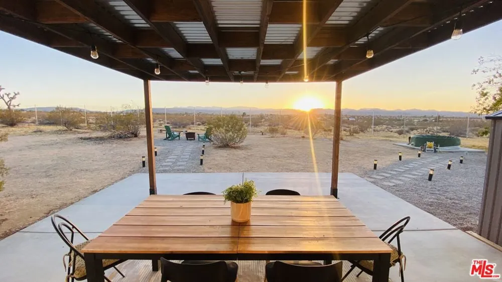 1016 Luna Mesa Road Yucca Valley, CA 92284