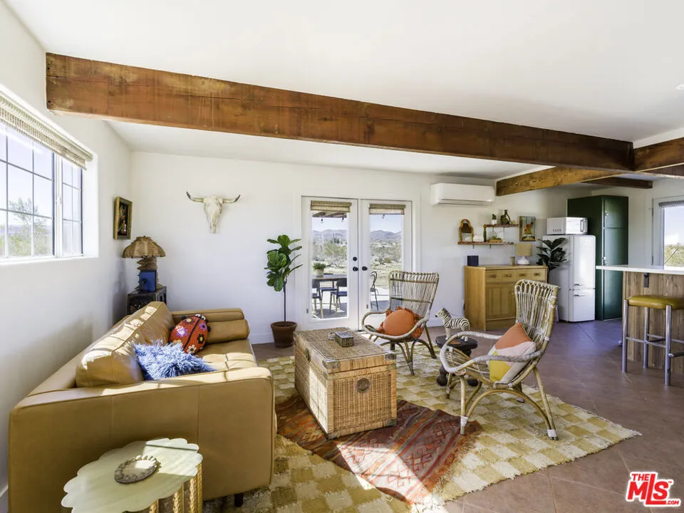 1016 Luna Mesa Road Yucca Valley, CA 92284