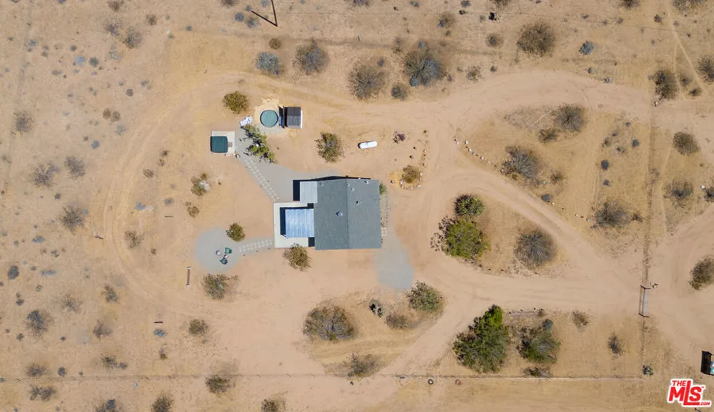 1016 Luna Mesa Road Yucca Valley, CA 92284