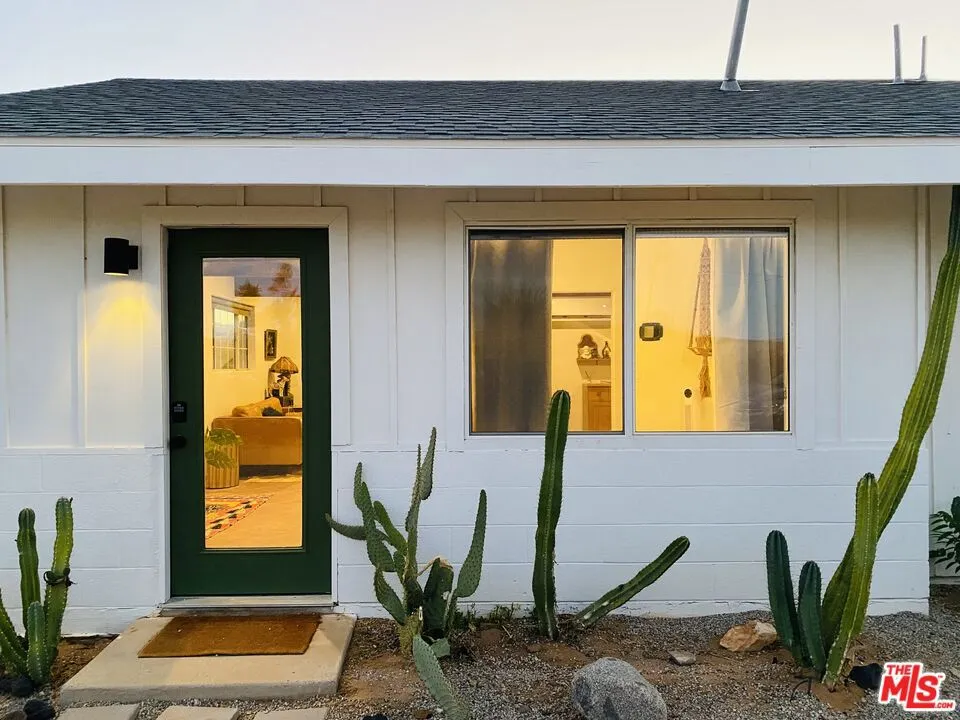 1016 Luna Mesa Road Yucca Valley, CA 92284