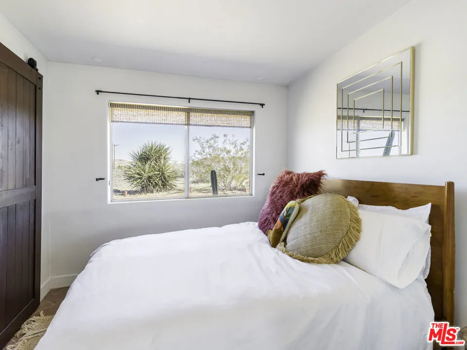 1016 Luna Mesa Road Yucca Valley, CA 92284