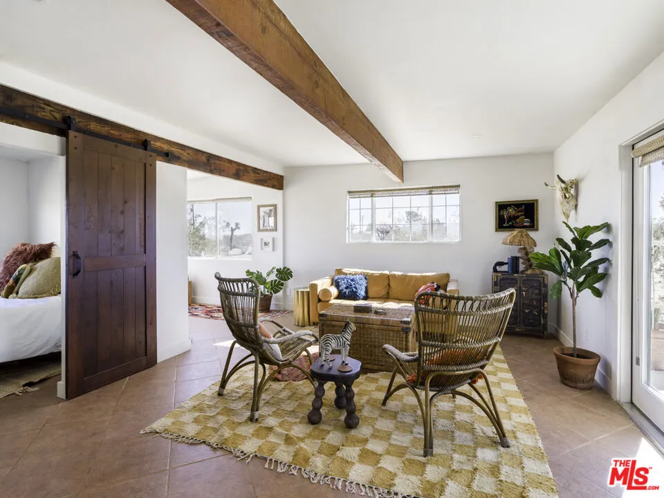 1016 Luna Mesa Road Yucca Valley, CA 92284