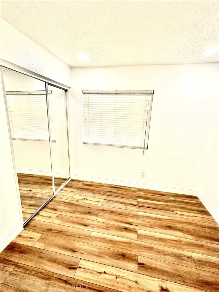 162 S Massachusetts Lake Elsinore, CA 92530