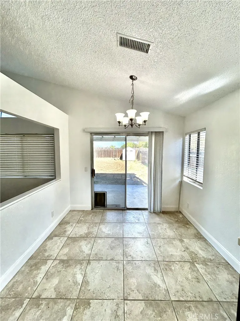 162 S Massachusetts Lake Elsinore, CA 92530