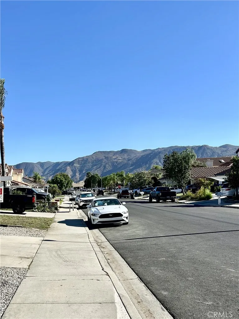 162 S Massachusetts Lake Elsinore, CA 92530