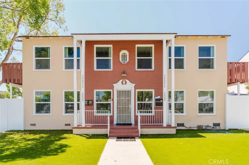 3002 W Victory Boulevard #200 Burbank, CA 91505
