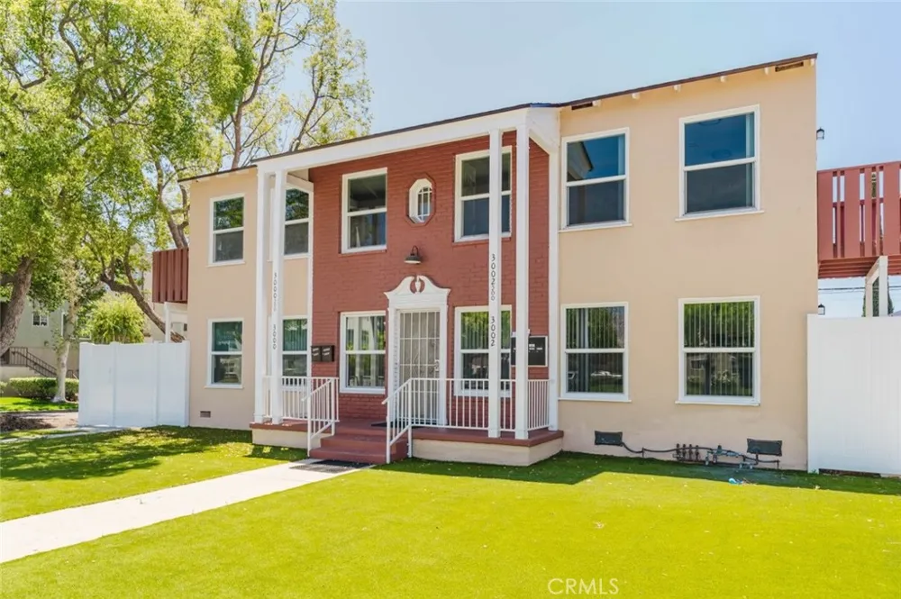 3002 W Victory Boulevard #200 Burbank, CA 91505