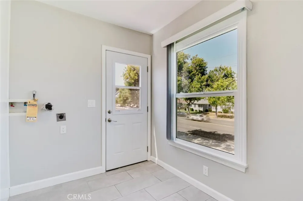 3002 W Victory Boulevard #200 Burbank, CA 91505